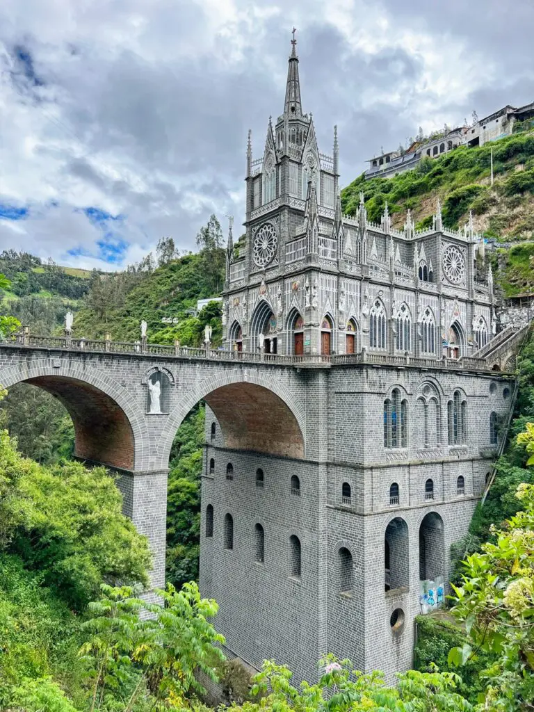 The Stunning Sanctuary of Las Lajas, Colombia - Explorer Genes