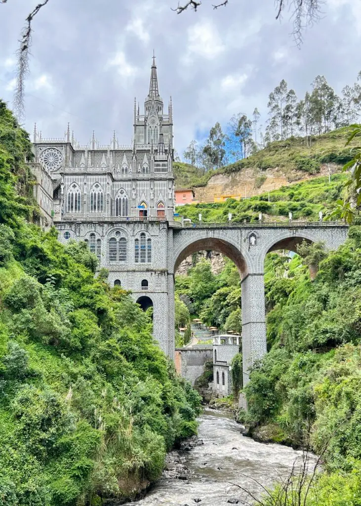The Stunning Sanctuary of Las Lajas, Colombia - Explorer Genes