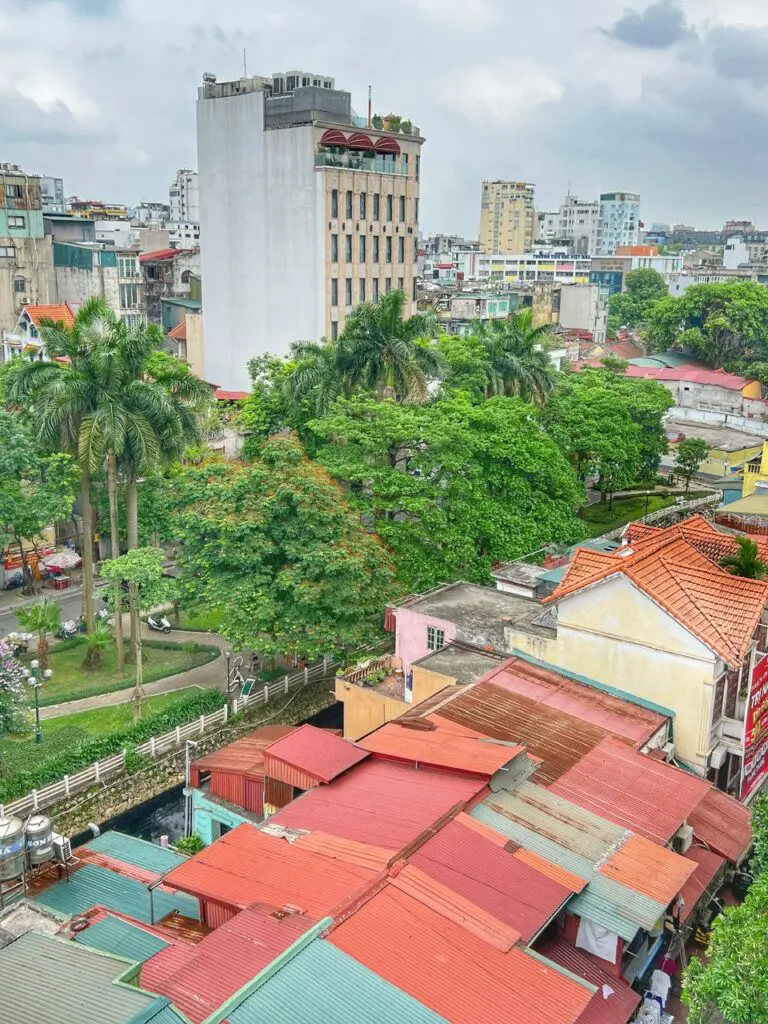 Two weeks of happiness in the Heart of Hanoi, Vietnam - Explorer Genes